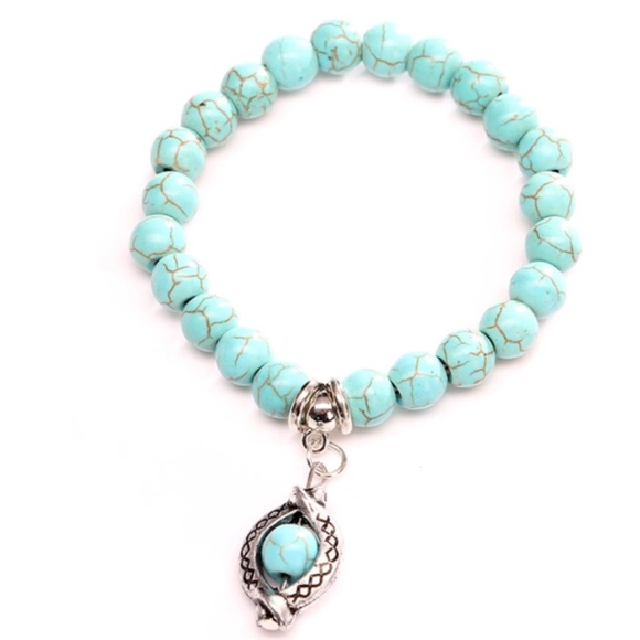 Turquoise an Silver Bracelet - Picture 1 of 4